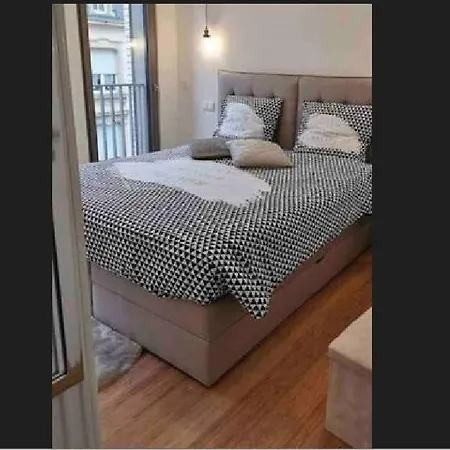 Comfortable One Bedroom In Center With Parking And Terrace Luxemburg